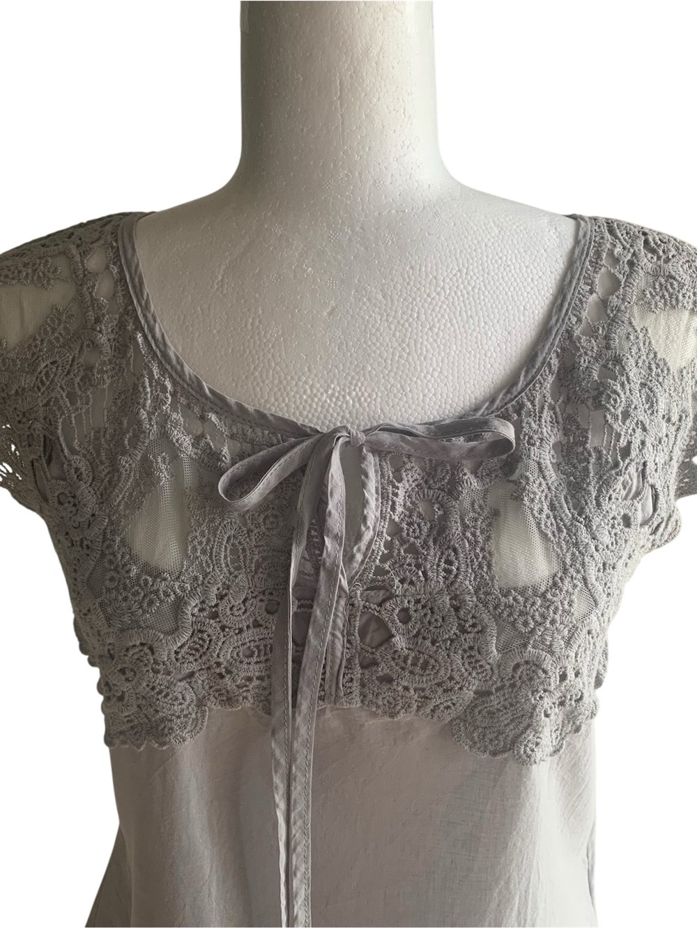 Solitaire Lace & Tie front Tunic Blouse Elegant Feminine Bridgerton Pale Grey M - Picture 4 of 10